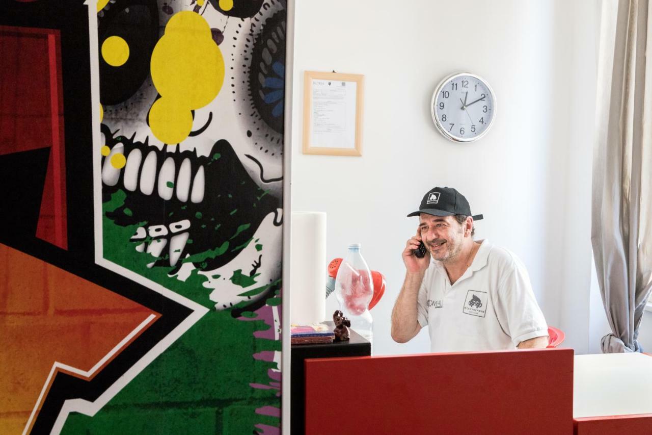 Backpackers Piramide Hostel Rome Exterior photo